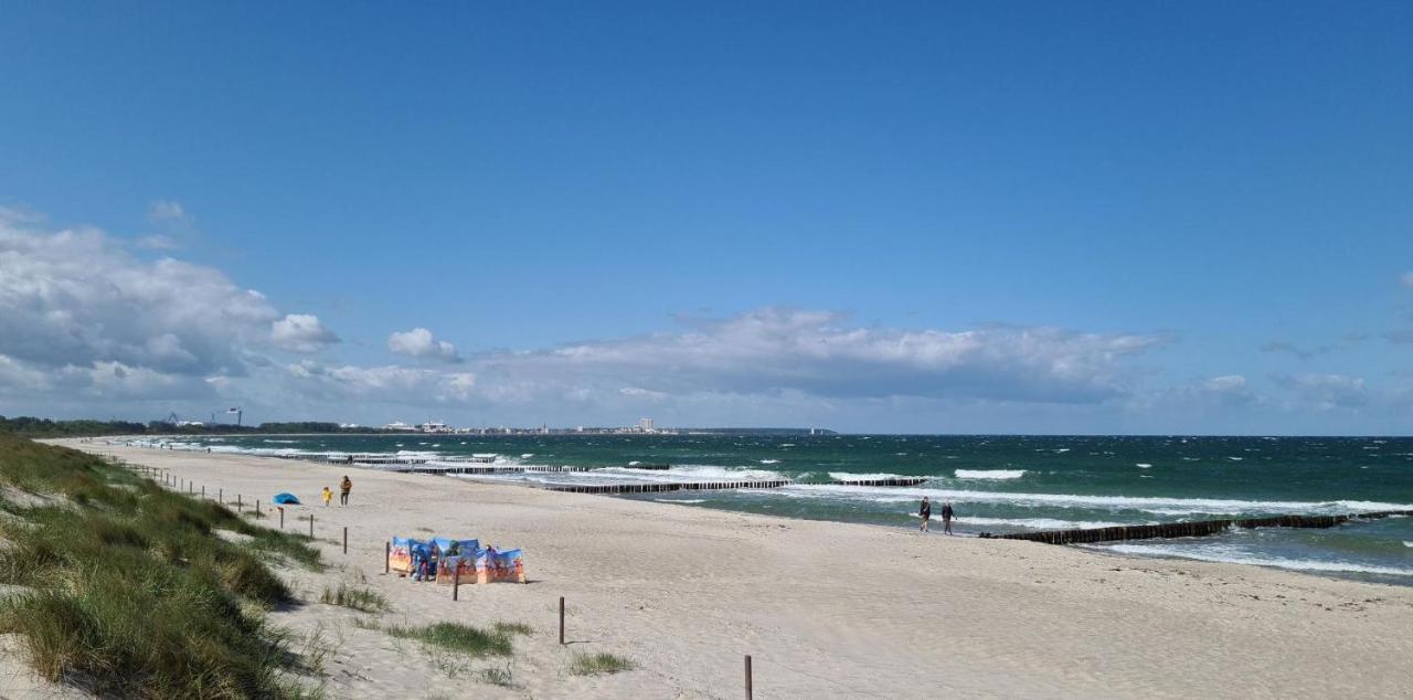 Ferienwohnung Ostseegras Markgrafenheide, 350m bis zur Ostsee, unweit von Warnemünde Rostock Exterior foto