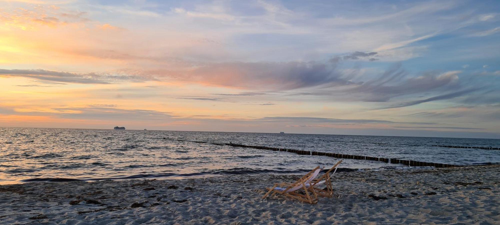 Ferienwohnung Ostseegras Markgrafenheide, 350m bis zur Ostsee, unweit von Warnemünde Rostock Exterior foto