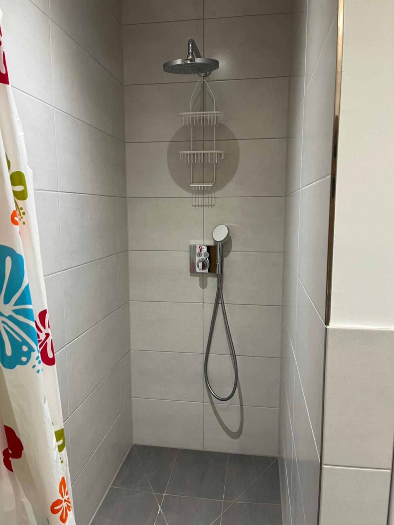 Ferienwohnung Ostseegras Markgrafenheide, 350m bis zur Ostsee, unweit von Warnemünde Rostock Exterior foto